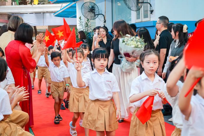 ĐÓN CHÀO NĂM HỌC MỚI 2026-2027, ALPHA CGD HÂN HOAN MỞ LỐI HÀNH TRÌNH MƠ ƯỚC VÀ KHÁT VỌNG